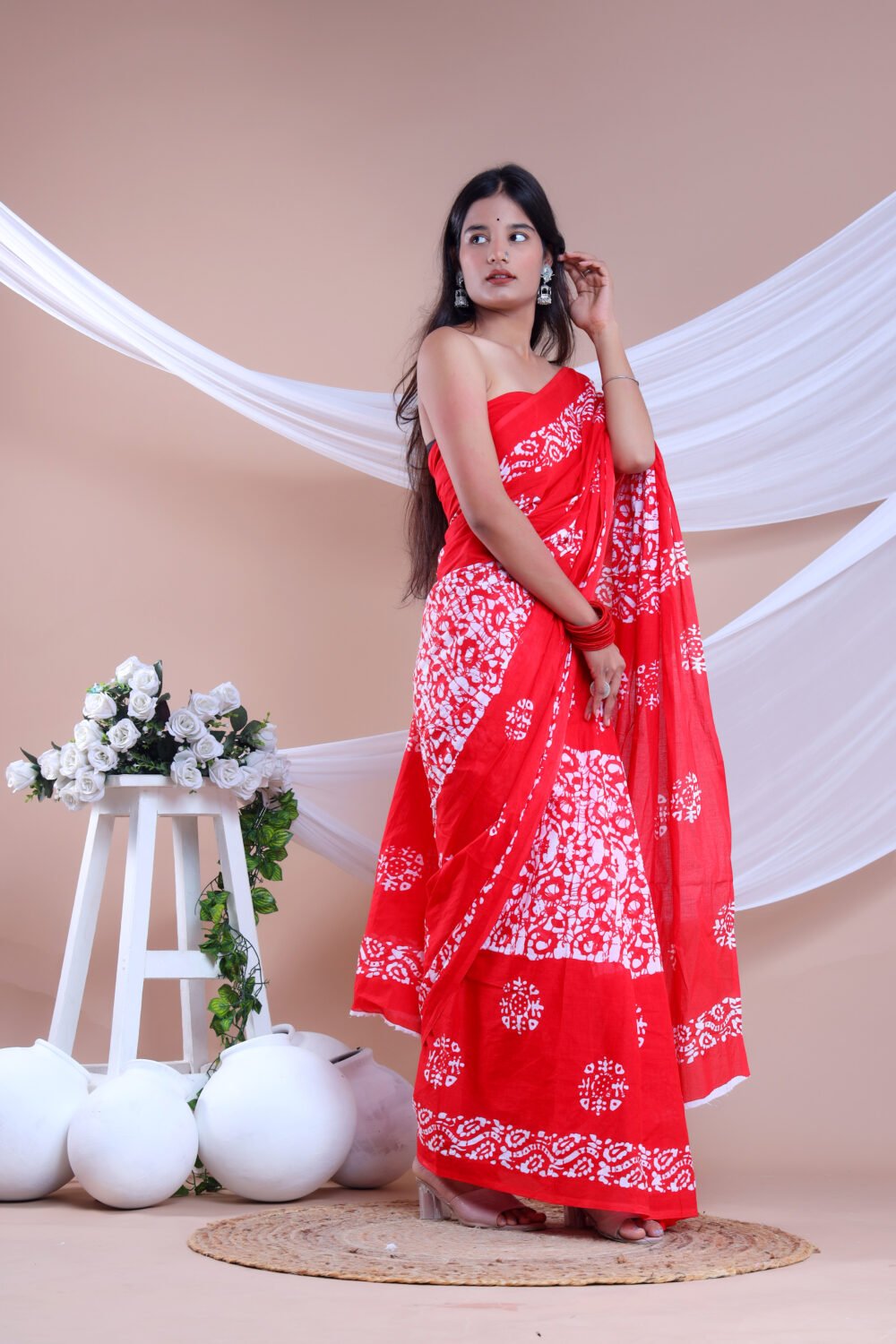 Red chakri cotton -Printed pure cotton Mulmul saree with blouse