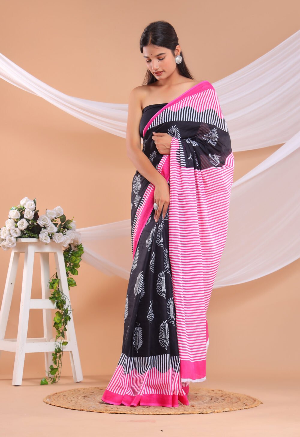 Pink black patta-Printed pure cotton Mulmul saree with blouse